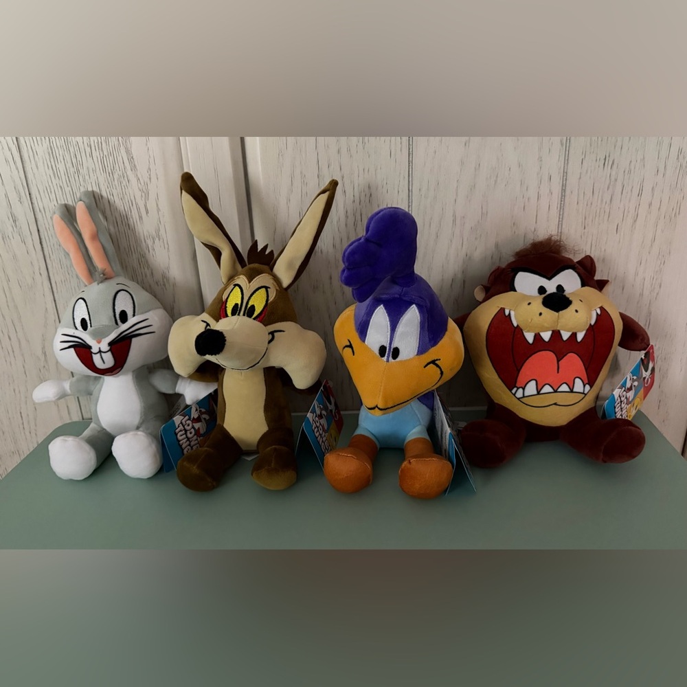 Looney Tunes Plush Set of Four